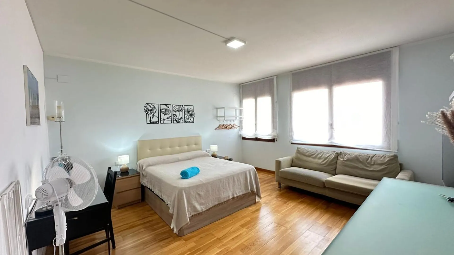 Aribau Habitaciones Barcelona 0*,