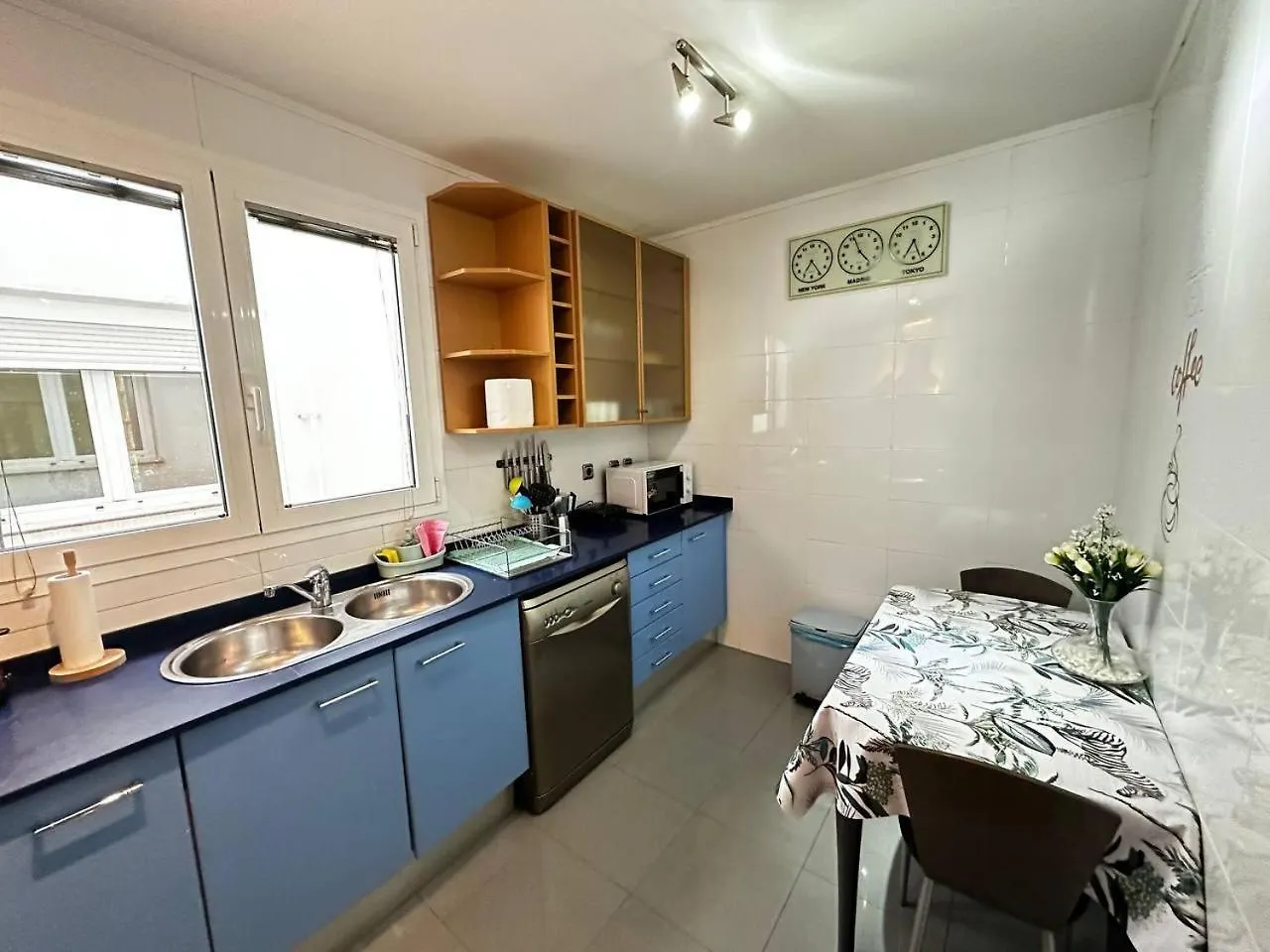 Bed & Breakfast Aribau Habitaciones Barcelona Spain